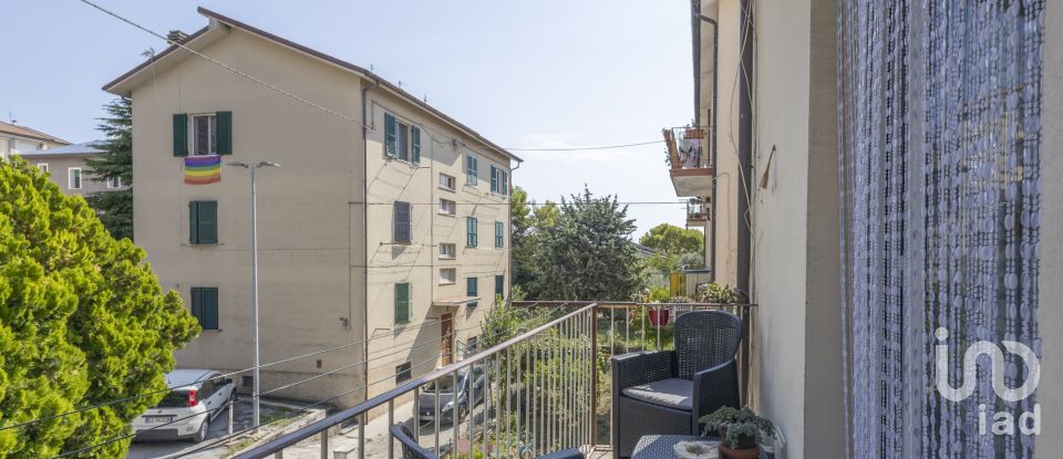 Quadrilocale di 100 m² a Camerano (60021)