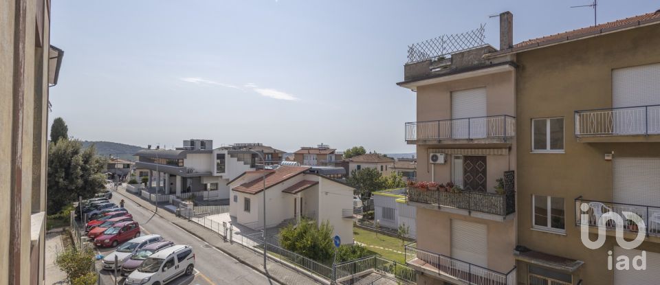 Quadrilocale di 100 m² a Camerano (60021)