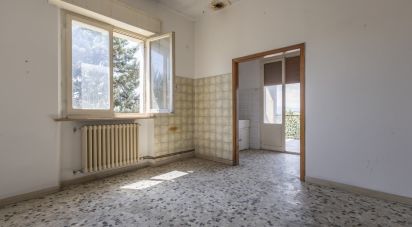 Appartamento 6 locali di 130 m² a Filottrano (60024)