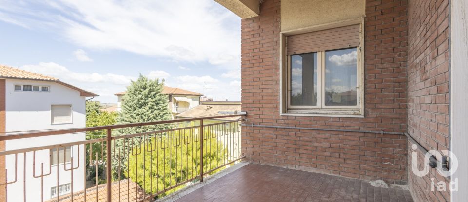 Appartamento 6 locali di 130 m² a Filottrano (60024)