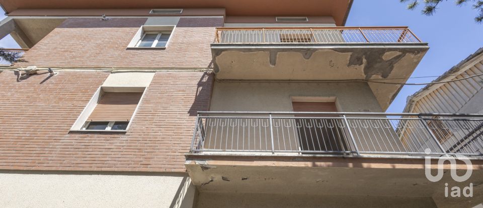 Appartamento 6 locali di 130 m² a Filottrano (60024)