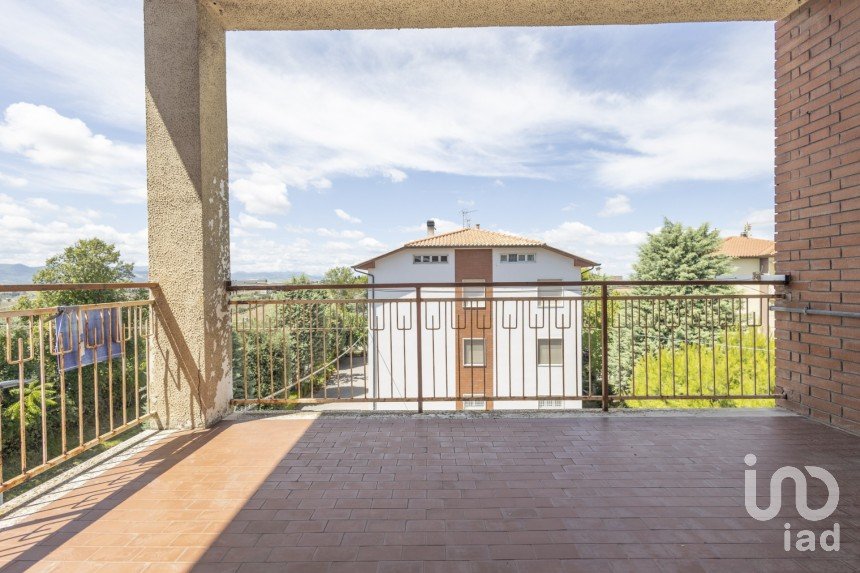 Appartamento 6 locali di 130 m² a Filottrano (60024)