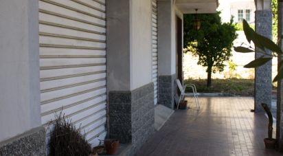 Casale 8 locali di 245 m² in Tovo San Giacomo (17020)