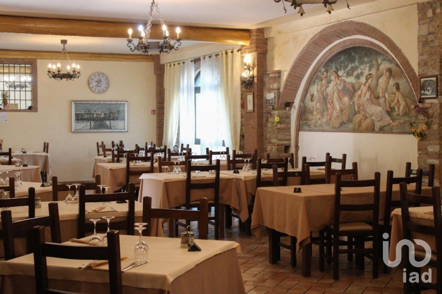 Ristorante gourmet di 289 m² in Gussago (25064)