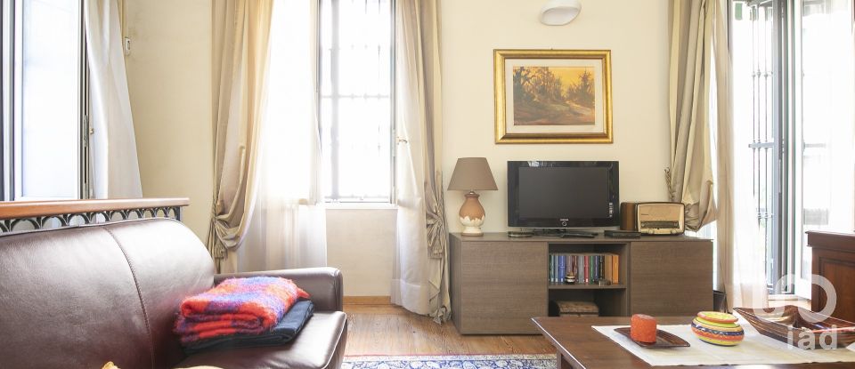 Appartamento 10 locali di 234 m² a Genova (16148)