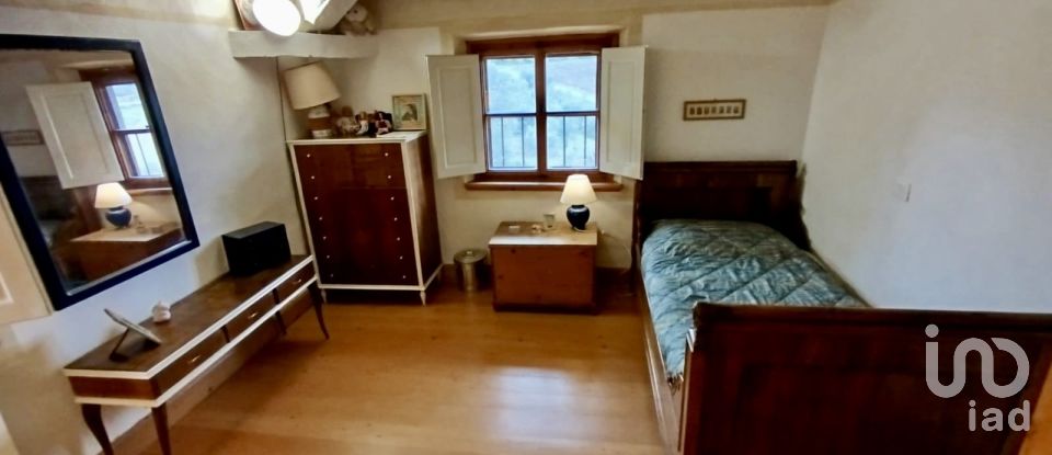 Palazzo / Stabile 8 locali di 120 m² a Barberino Val d'Elsa (50028)