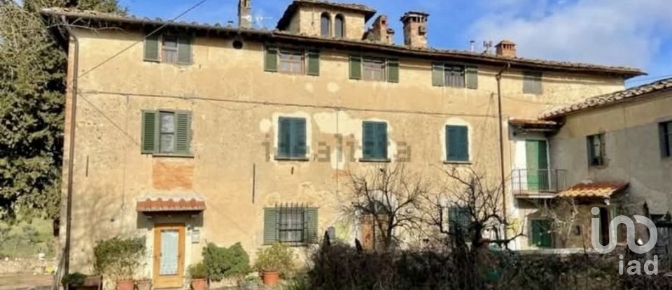 Palazzo / Stabile 8 locali di 120 m² a Barberino Val d'Elsa (50028)