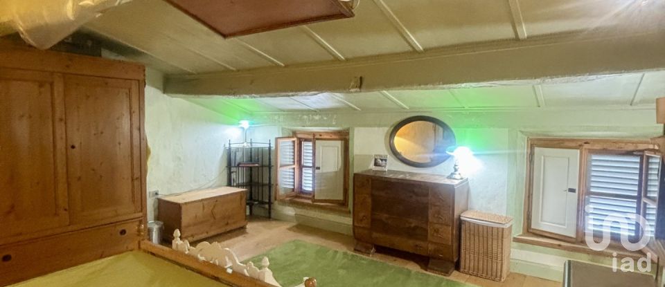 Palazzo / Stabile 8 locali di 120 m² a Barberino Val d'Elsa (50028)