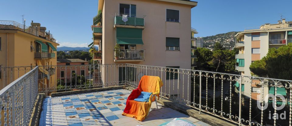 Townhouse 21 rooms of 420 m² in Genova (16148)