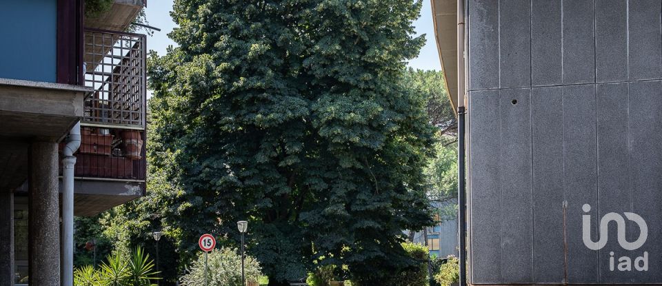 Appartamento 6 locali di 190 m² a Roma (00197)