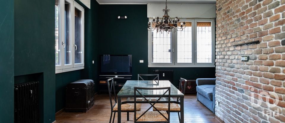 Appartamento 6 locali di 190 m² a Roma (00197)