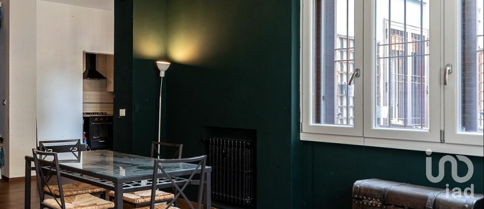 Appartamento 6 locali di 190 m² a Roma (00197)