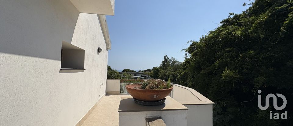 Trilocale di 107 m² a Arenzano (16011)