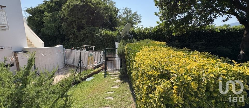 Trilocale di 107 m² a Arenzano (16011)