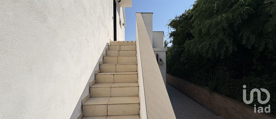 Trilocale di 107 m² a Arenzano (16011)