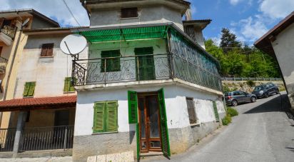 Casa indipendente / Villa 7 locali di 110 m² in Millesimo (17017)