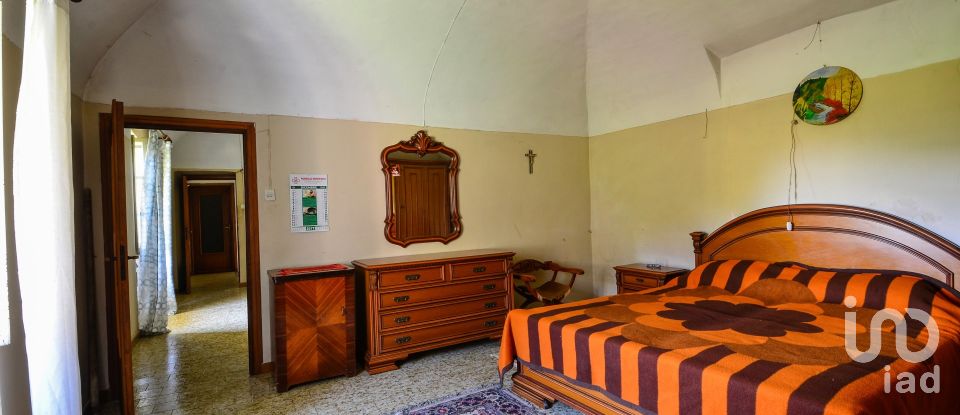 Casa indipendente 9 locali di 250 m² in Monesiglio (12077)