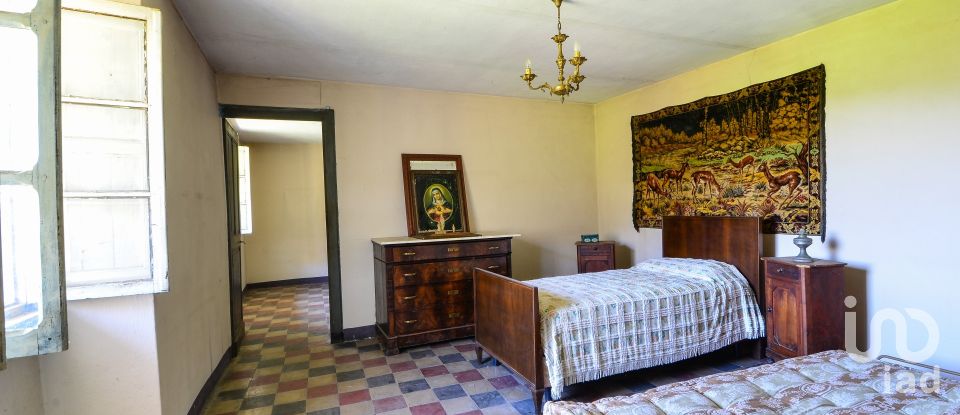 Casa indipendente 9 locali di 250 m² in Monesiglio (12077)