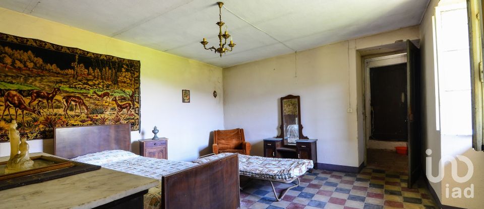 Casa indipendente 9 locali di 250 m² in Monesiglio (12077)