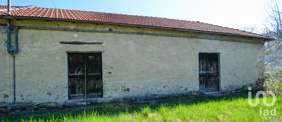 Casa indipendente 9 locali di 250 m² in Monesiglio (12077)