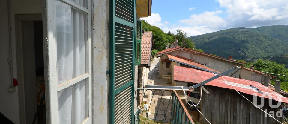 House 5 rooms of 100 m² in Murialdo (17013)