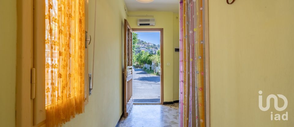 Casa indipendente / Villa 2 locali di 60 m² in Vallecrosia (18019)