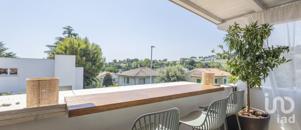 Quadrilocale di 115 m² a Numana (60026)