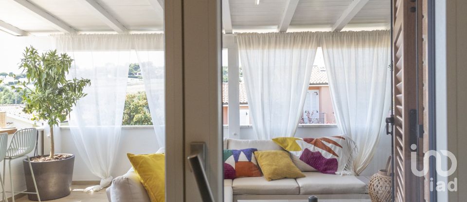 Quadrilocale di 115 m² a Numana (60026)