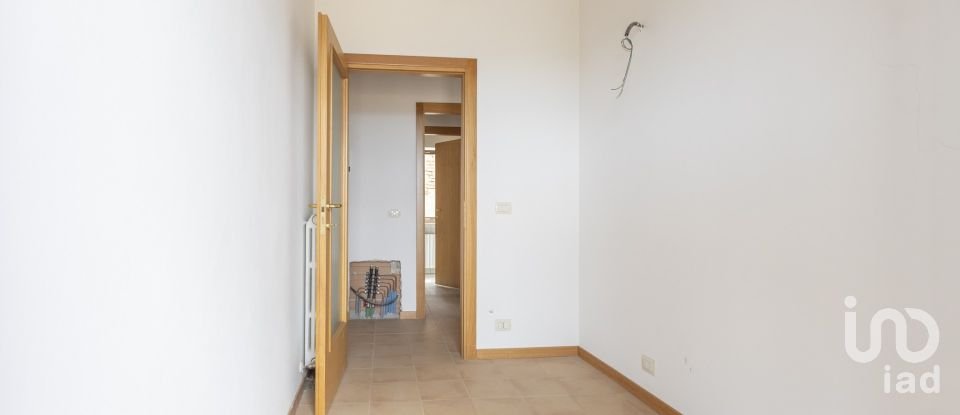 Two-room apartment of 56 m² in Montegiorgio (63833)