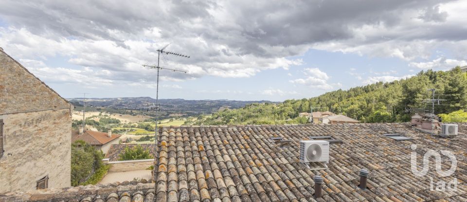 Two-room apartment of 56 m² in Montegiorgio (63833)