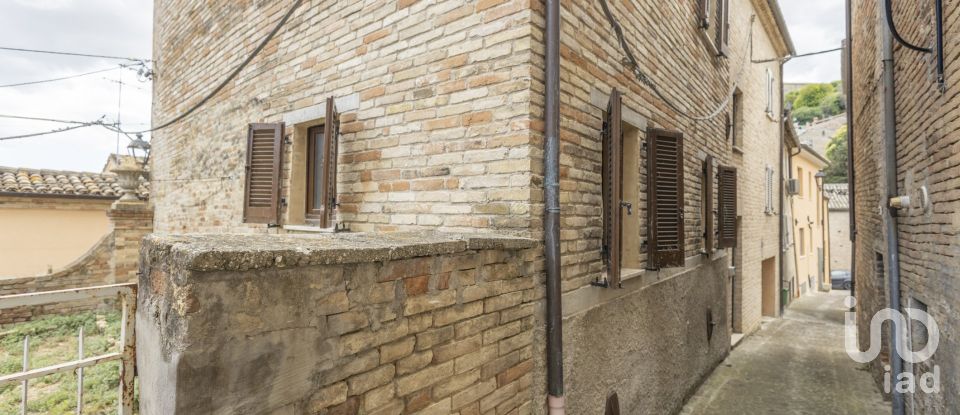 Two-room apartment of 56 m² in Montegiorgio (63833)