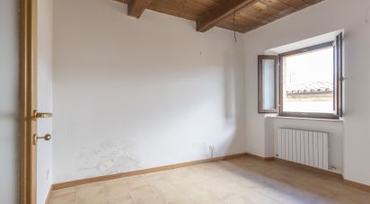 Bilocale di 68 m² a Montegiorgio (63833)