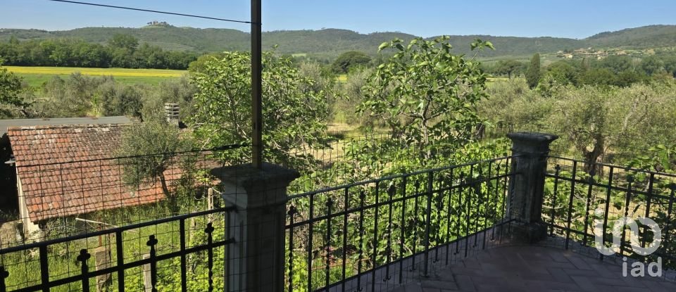 Casa indipendente 0 locali di 230 m² in Tuoro sul Trasimeno (06069)