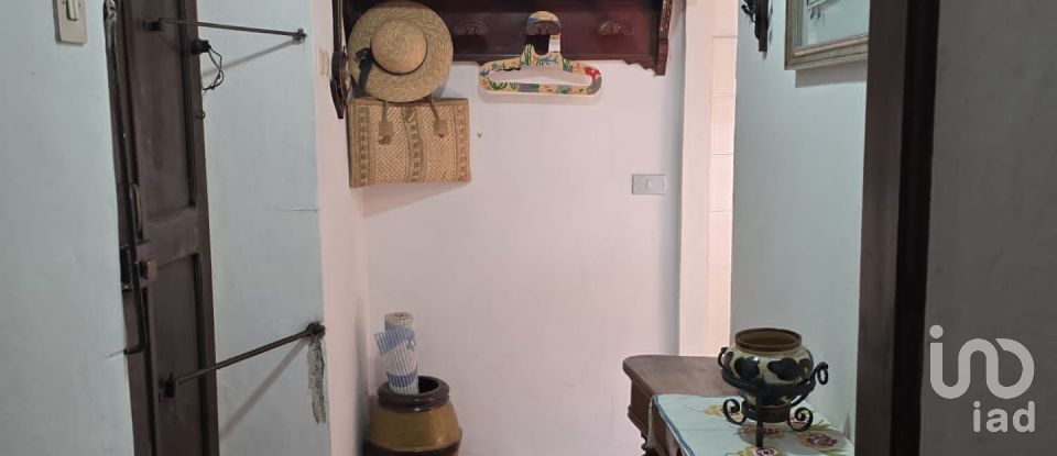 Casa indipendente 0 locali di 230 m² in Tuoro sul Trasimeno (06069)