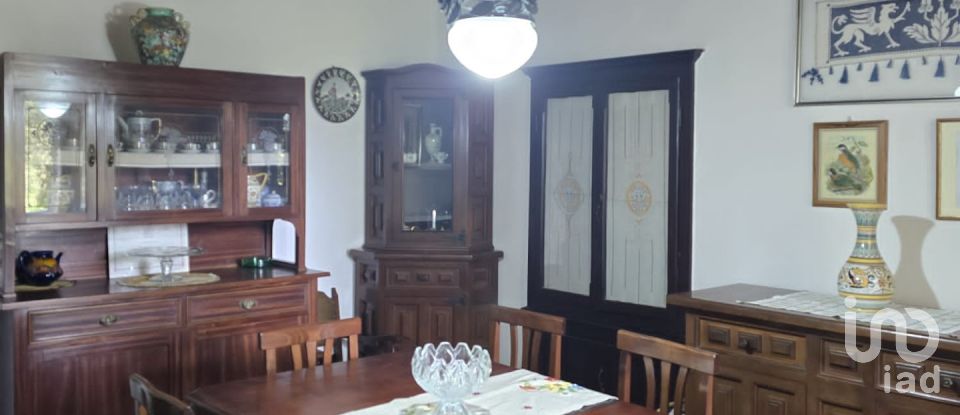 Casa indipendente 0 locali di 230 m² in Tuoro sul Trasimeno (06069)