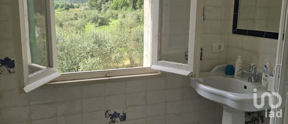 Casa indipendente 0 locali di 230 m² in Tuoro sul Trasimeno (06069)
