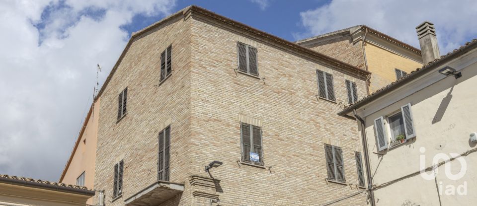 Block of flats in Filottrano (60024) of 500 m²