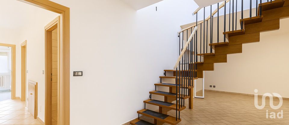 Apartment 10 rooms of 151 m² in Roseto degli Abruzzi (64026)