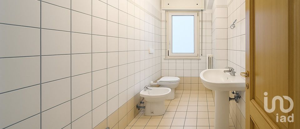 Apartment 10 rooms of 151 m² in Roseto degli Abruzzi (64026)