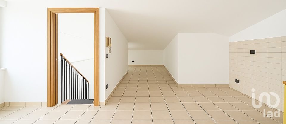 Apartment 10 rooms of 151 m² in Roseto degli Abruzzi (64026)