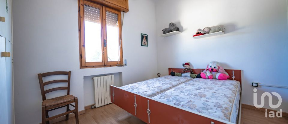 Casa indipendente / Villa 6 locali di 228 m² in Migliarino (44027)