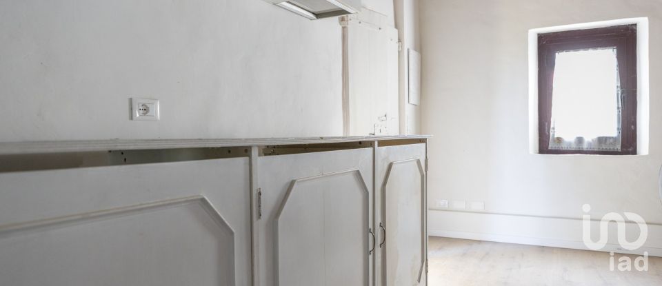 Casa indipendente 18 locali di 390 m² in Osimo (60027)