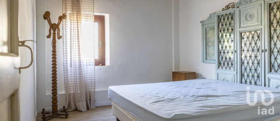 Casa indipendente 18 locali di 390 m² in Osimo (60027)