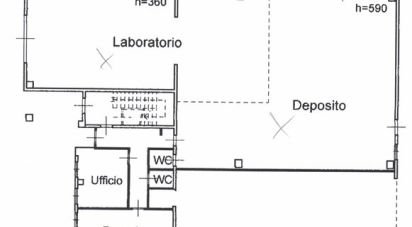 Negozio / locale commerciale di 570 m² in Treia (62010)