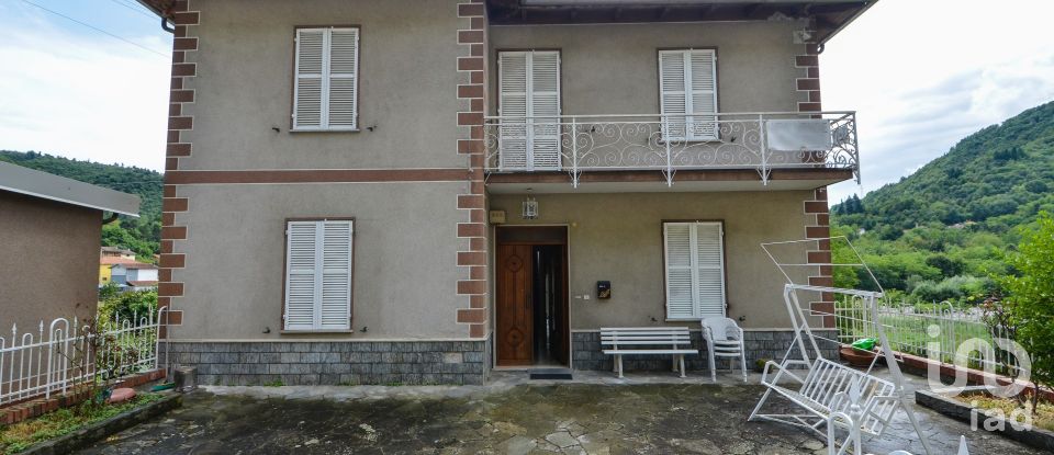 House 8 rooms of 202 m² in Millesimo (17017)