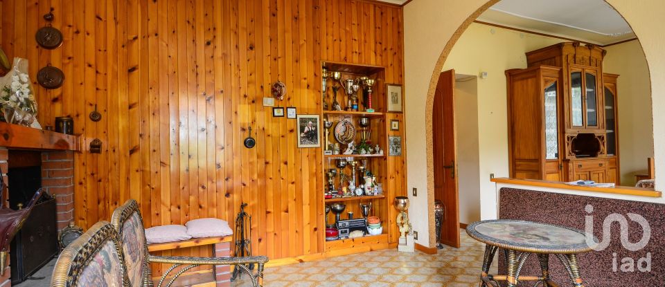House 8 rooms of 202 m² in Millesimo (17017)