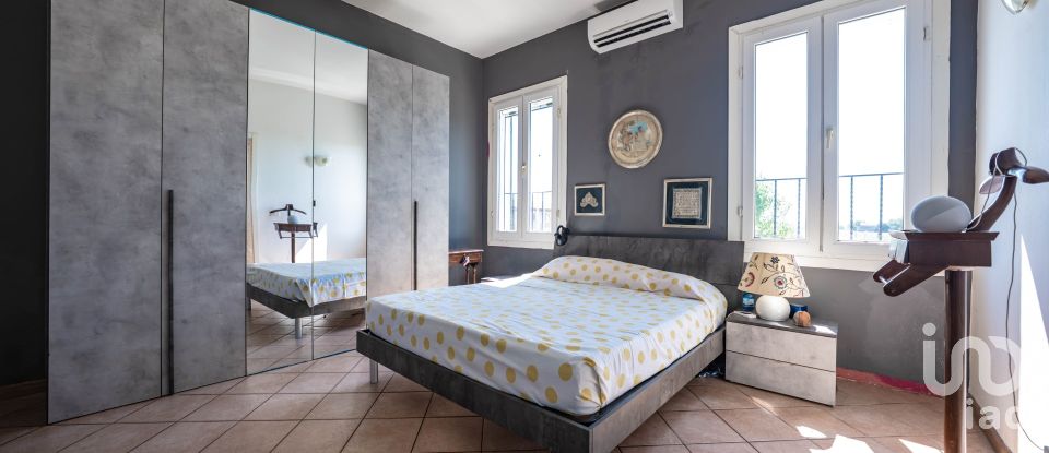 Casa indipendente / Villa 6 locali di 3.149 m² in Berra (44033)