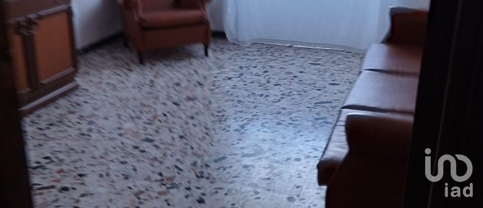 Appartamento 6 locali di 121 m² a Sassari (07100)