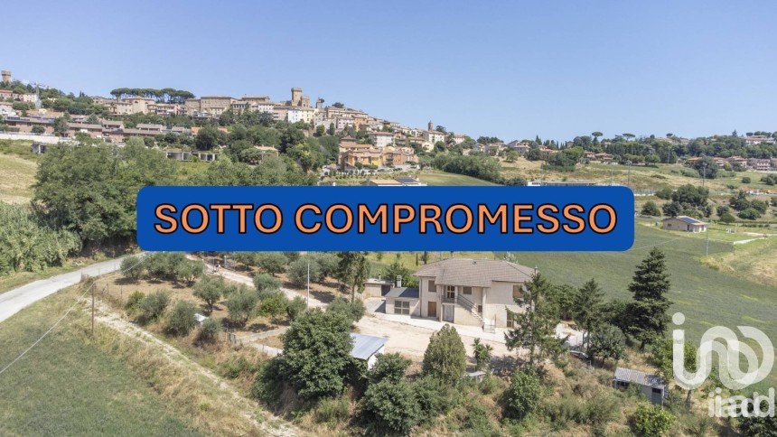 Townhouse 7 rooms of 154 m² in Offagna (60020)