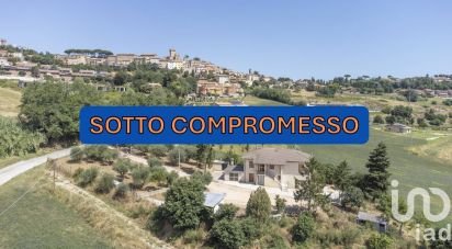 Townhouse 7 rooms of 154 m² in Offagna (60020)